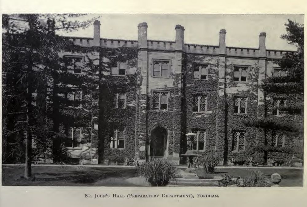 Ghosts of Queen's Court Part 1 (Haunted Fordham University)