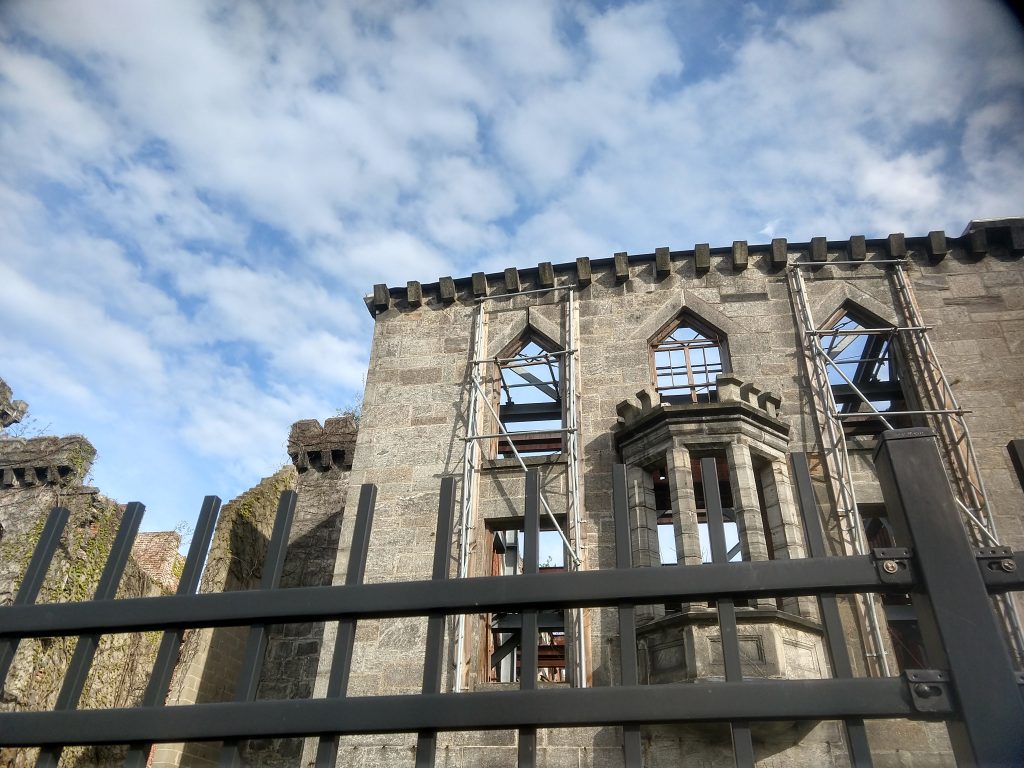 Photo of the Renwick Ruin in 2019