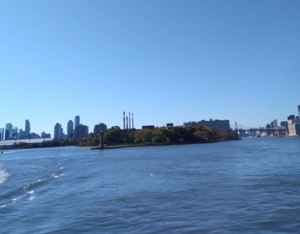 The Roosevelt Island Lighthouse