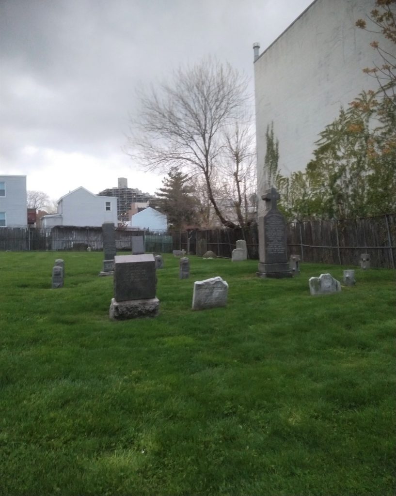 Hidden Cemetery in Queens